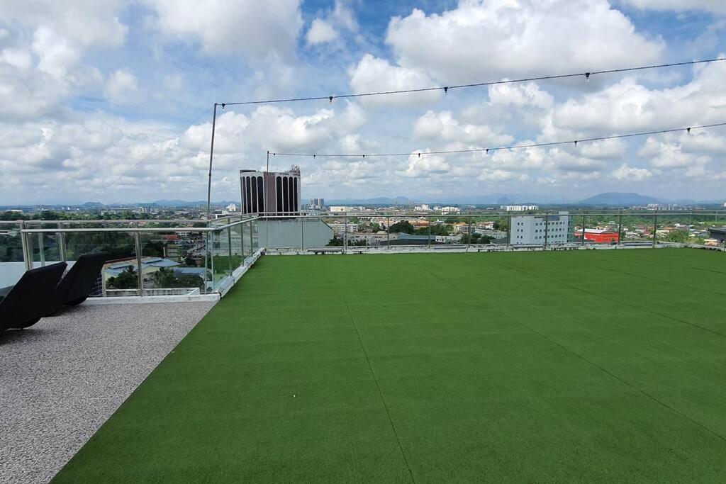 Kozi Square New Sgh Cozy Home 7A Kuching Luaran gambar