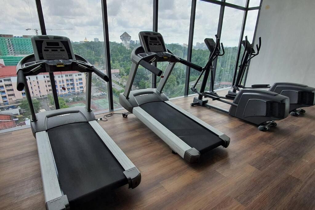 Kozi Square New Sgh Cozy Home 7A Kuching Luaran gambar