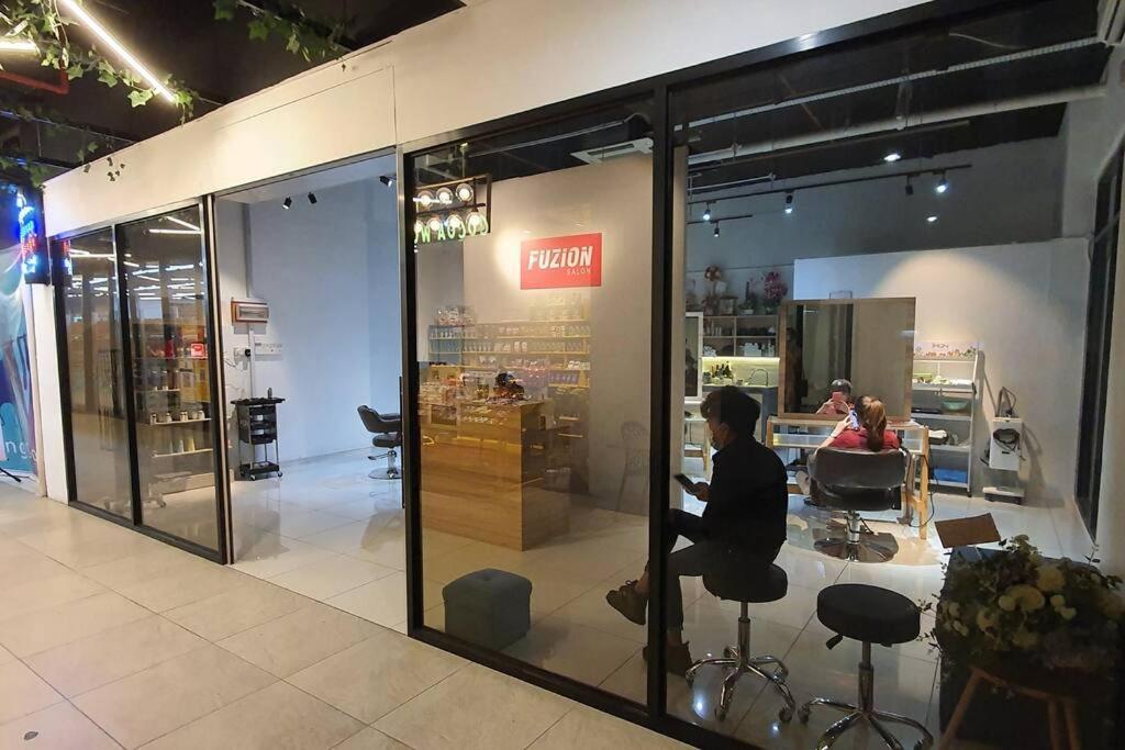 Kozi Square New Sgh Cozy Home 7A Kuching Luaran gambar